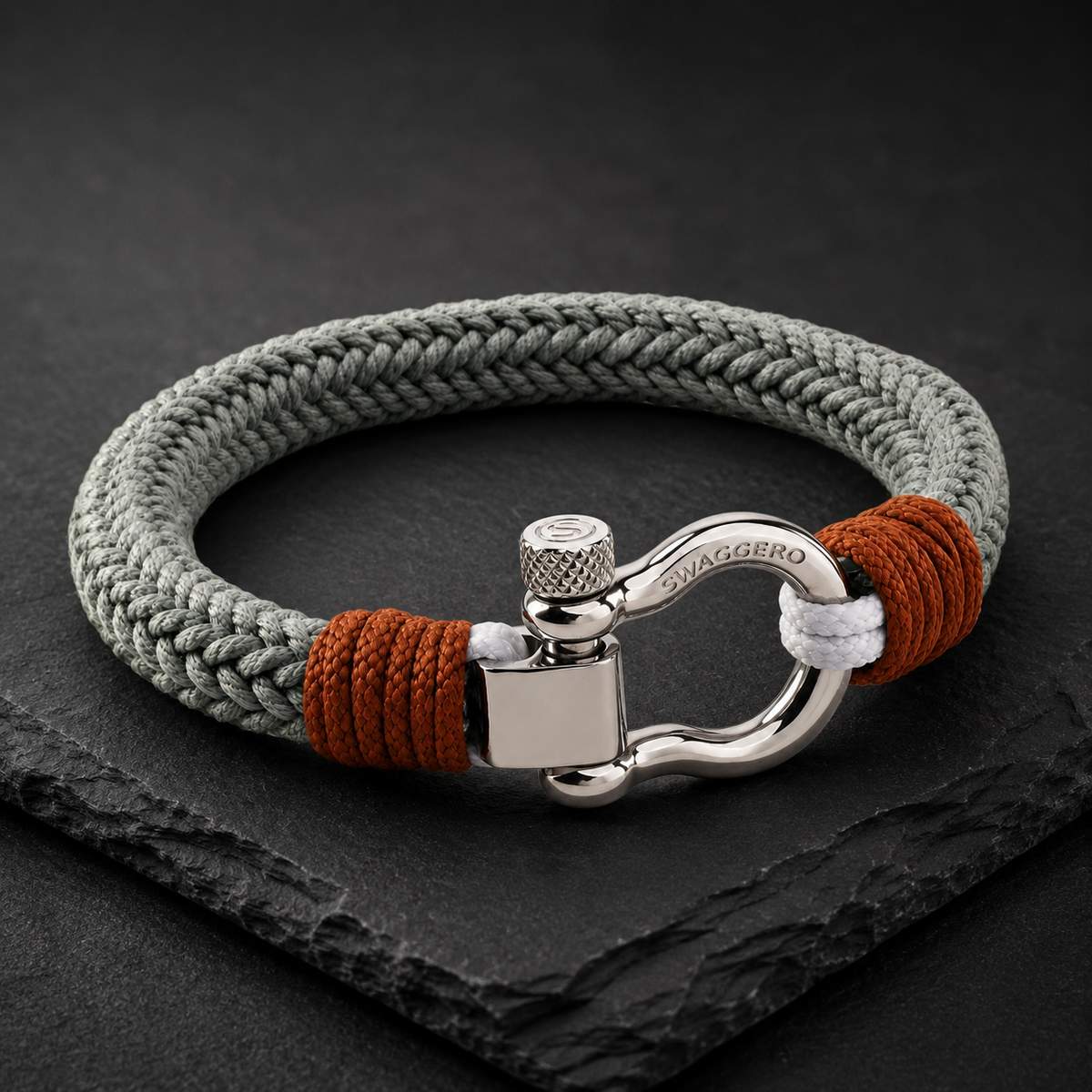 SLATE SHACKLE