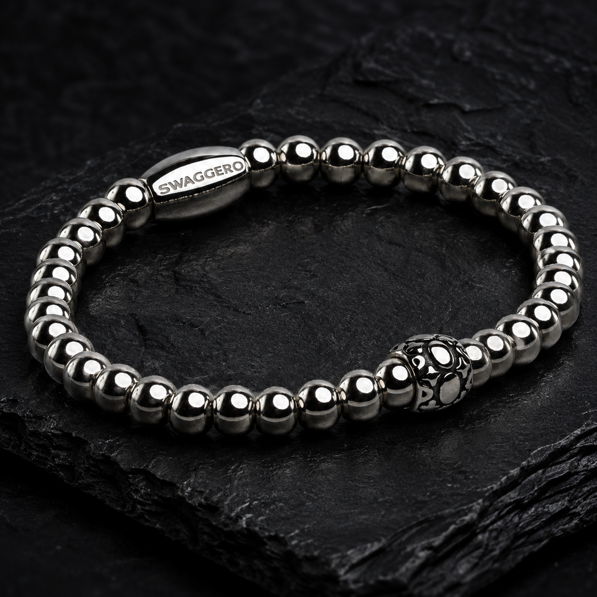 MONOCHROME STACK