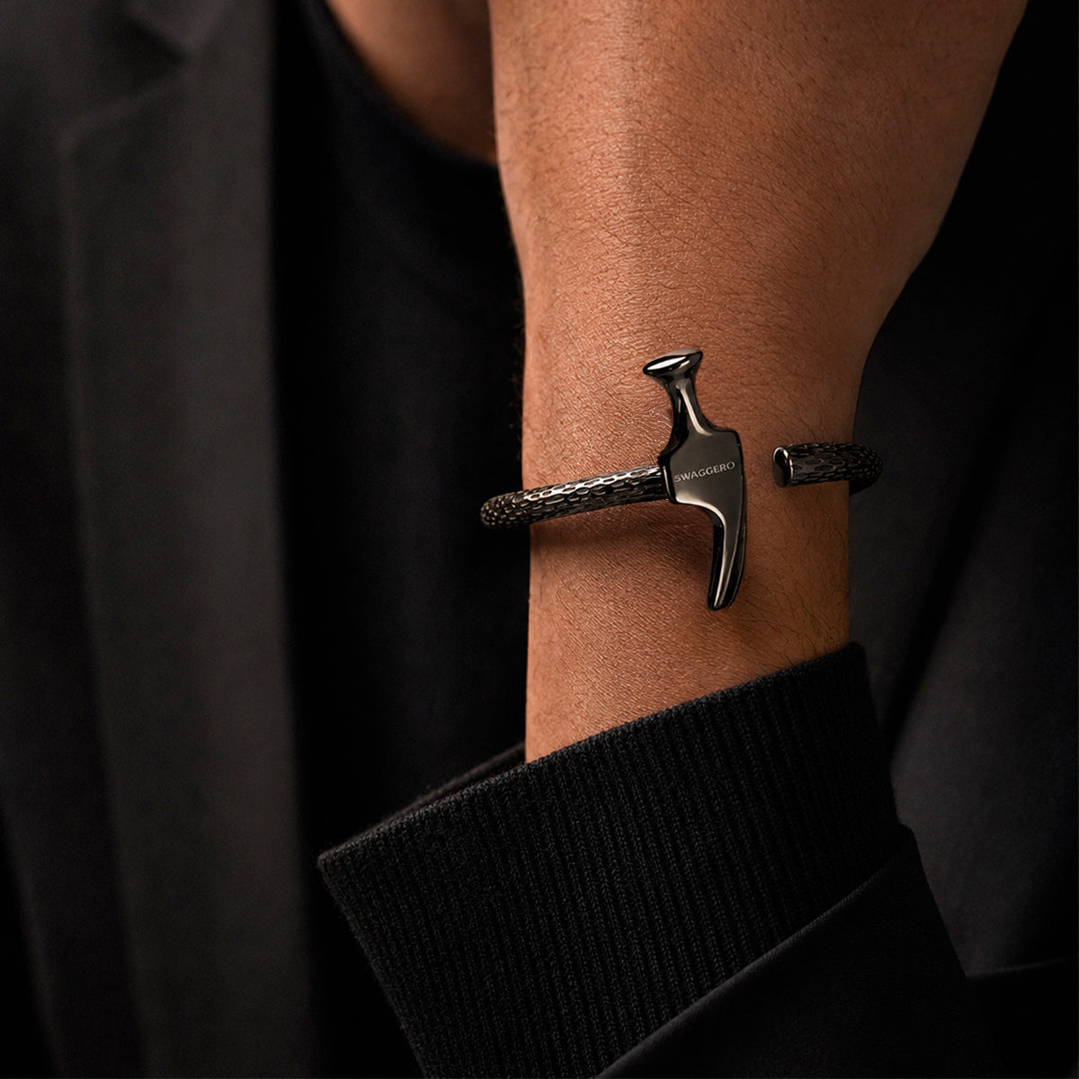 BLACK TALON